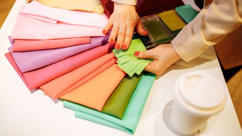 A cartela de cores permite disfarçar imperfeições e melhorar a imagem pessoal -
