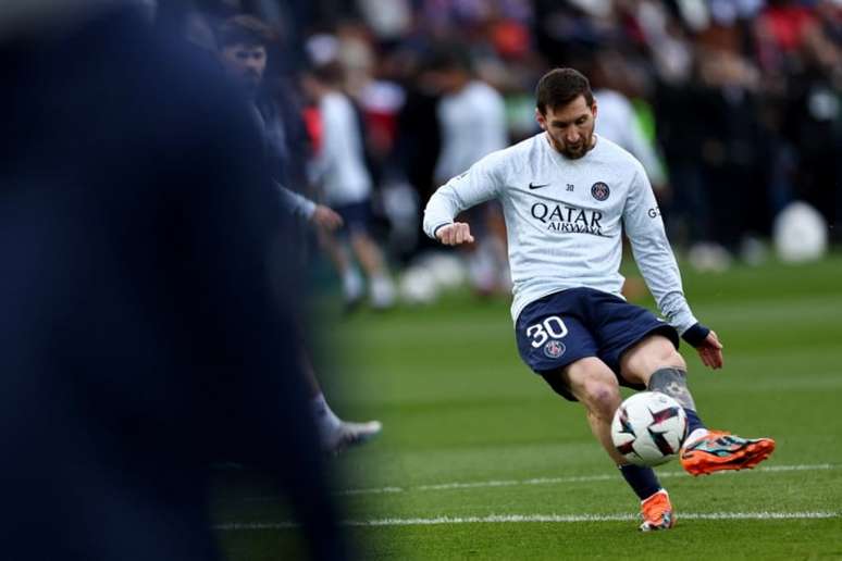 Retorno de Messi ao Barcelona é especulado na Catalunha (ANNE-CHRISTINE POUJOULAT / AFP)