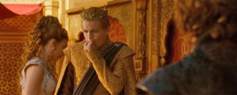 Joffrey (Jack Gleeson) e Margaery (Natalie Dormer) durante seu fat&iacute;dico casamento.