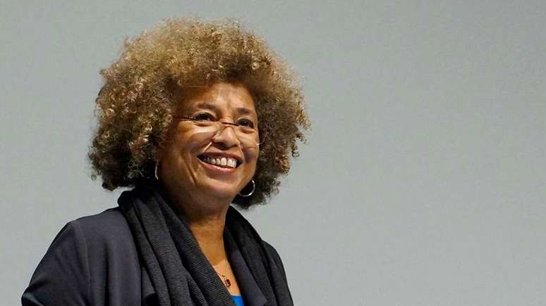 Angela Davis é uma das ativistas mais importantes pela igualdade racial nos Estados Unidos