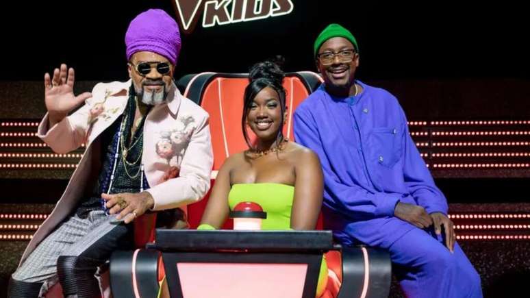 Iza, Carlinhos Brown e Mumuzinho foram anunciados como os novos técnicos do The Voice Kids