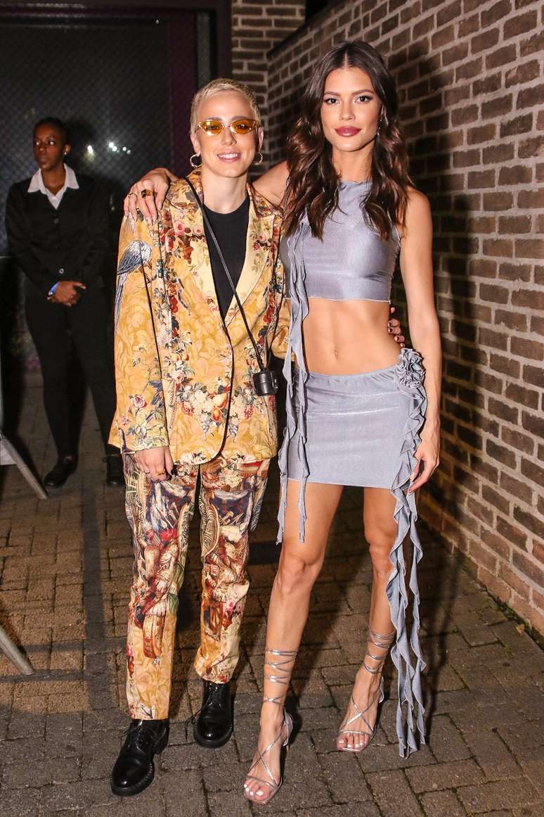 Marcela Ricca and Vitoria Strada 