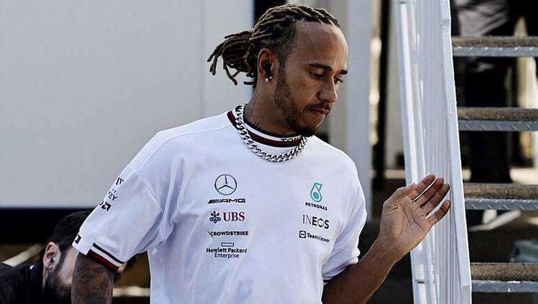 "Racismo e homofobia não são aceitáveis", diz Hamilton sobre condenação de Piquet