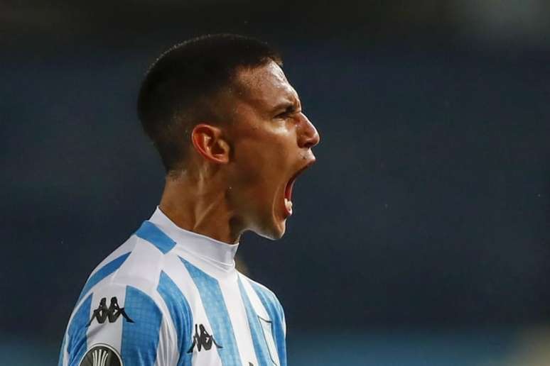 Atlético-MG anuncia meio-campista argentino como reforço