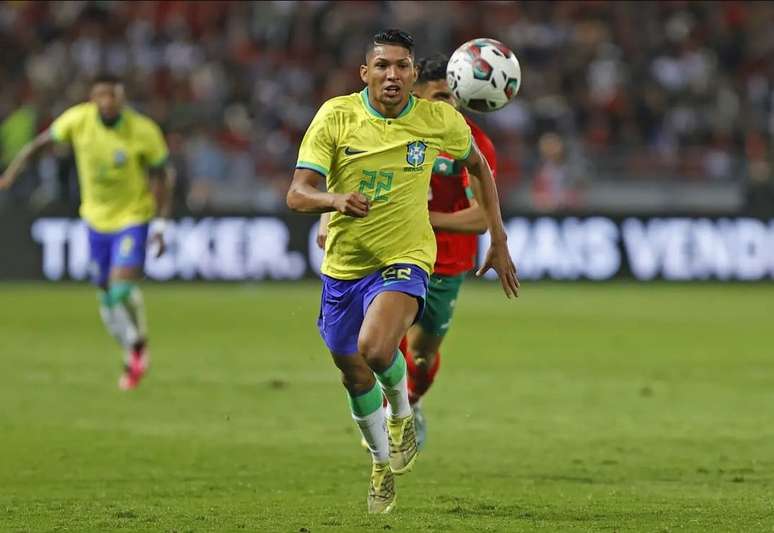 O atacante do Palmeiras começou a partida como titular, mas foi substituído por Antony 