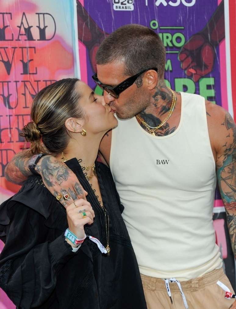 Shantal and Mateus Verdelho Lolla Shantal and Mateus Verdelho Lolla