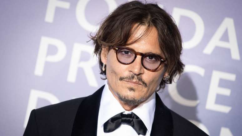 Johnny Depp revela que está vivendo no interior da Inglaterra: "Posso ser apenas eu"