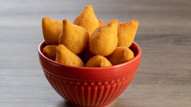 Coxinha de frango sem glúten