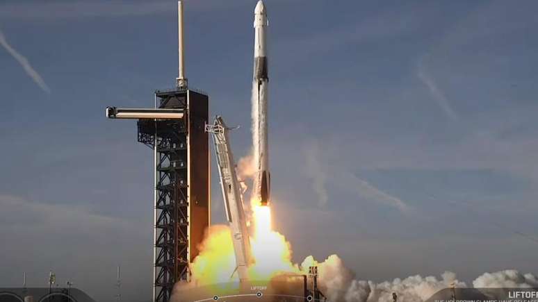 O material foi enviado junto com a missão CRS-26 da NASA, com foguete da SpaceX