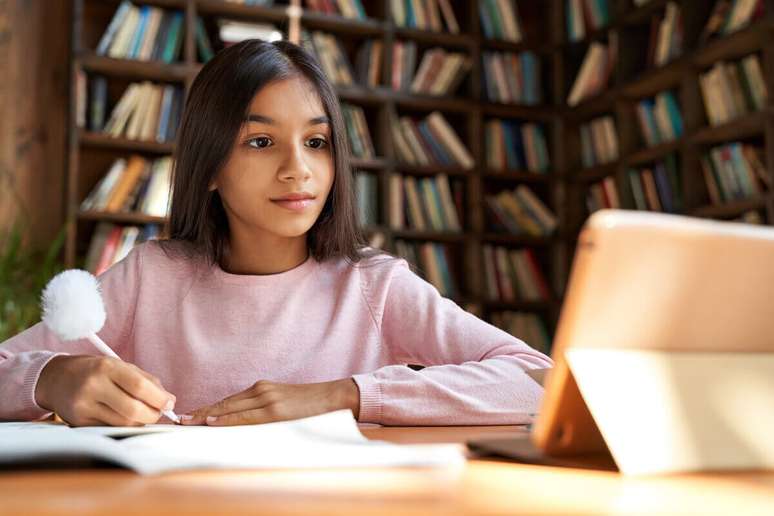 Studying too much can develop stress in children 