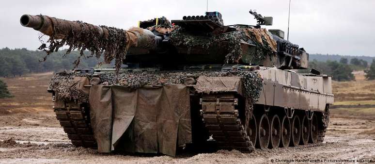 Alemanha enviou 18 tanques de batalha principal Leopard 2 do tipo A26