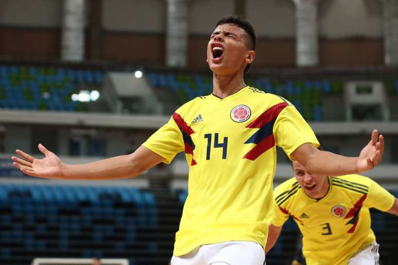 Do futsal a destaque no Paulistão: veja a jornada de Richard Ríos até ...