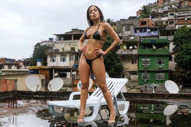 Anitta, em “Vai, Malandra” 