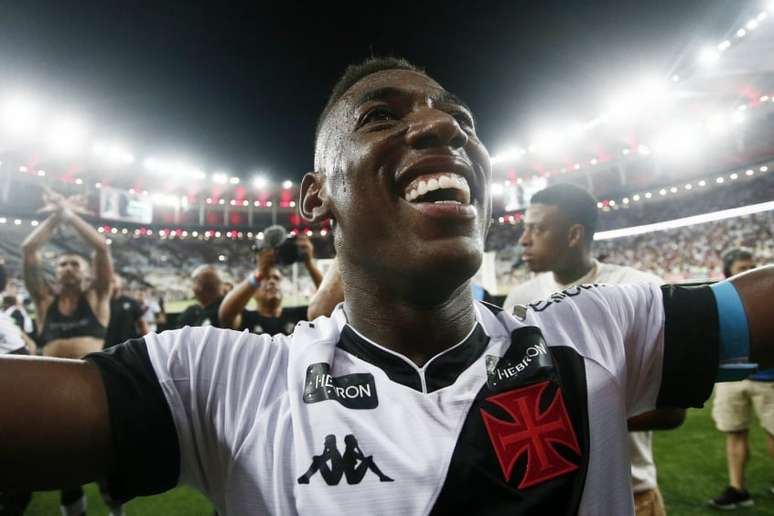 Léo é considerado por muitos um dos melhores reforços do Vasco para 2023 (Daniel Ramalho/Vasco)