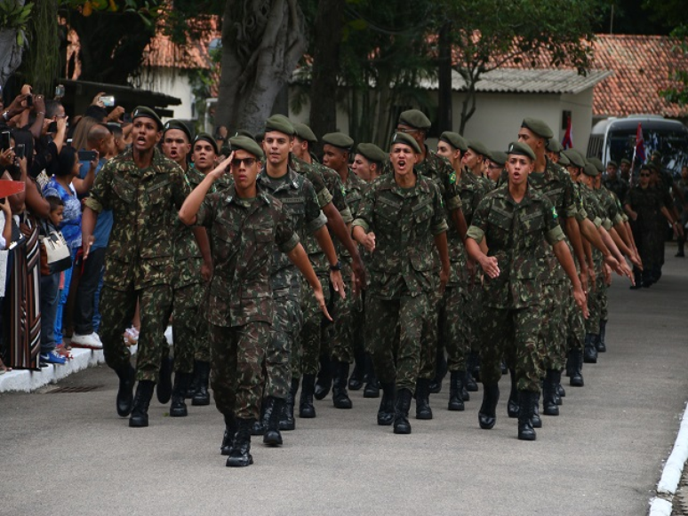 Exército não celebra aniversário do golpe de 1964 após fim de gestão Bolsonaro