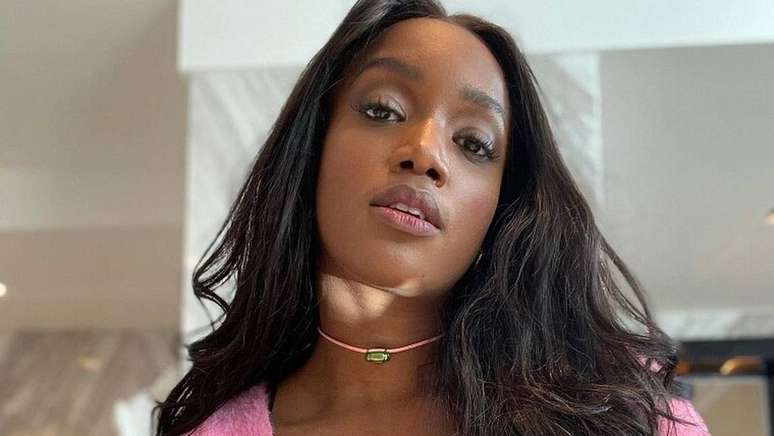 Singer Iza reveals she’s in love
