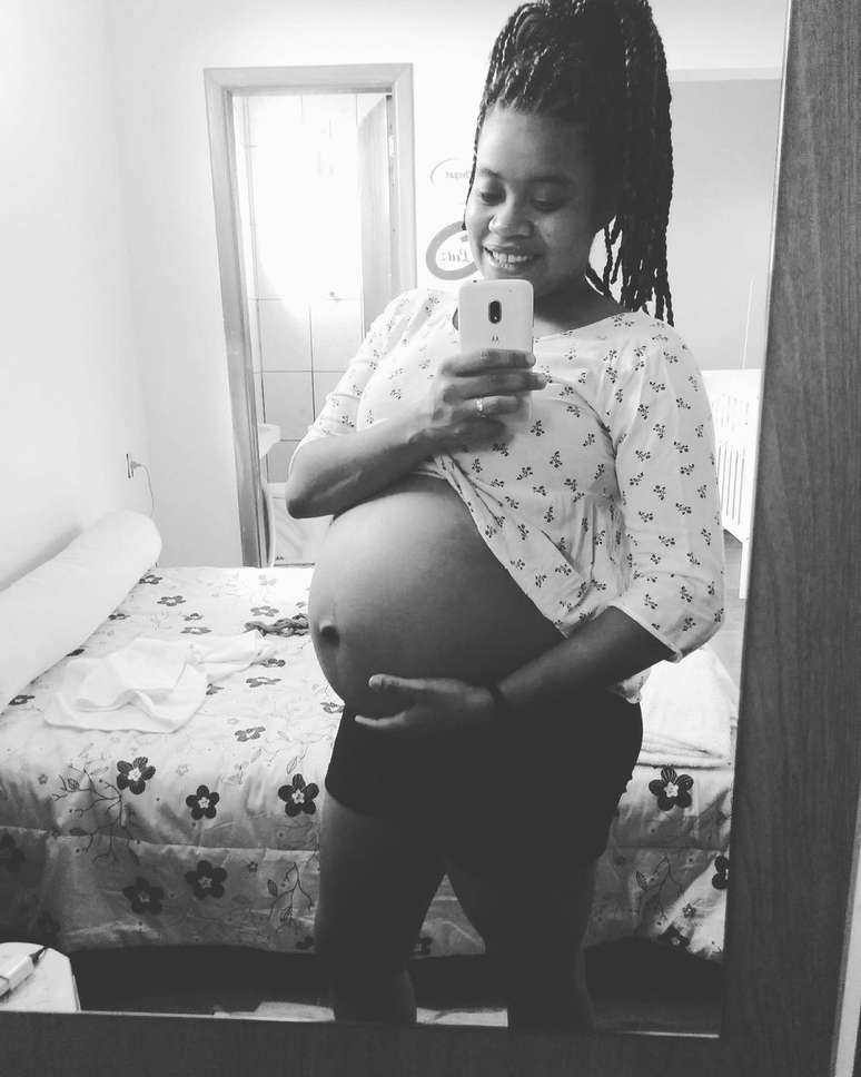 "Só após me descobrir autista pude entender porque me senti tão mal durante a gravidez", fala a ativista