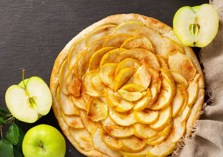 A torta de maçã com canela é apenas um exemplo das tortas para fazer em 1h