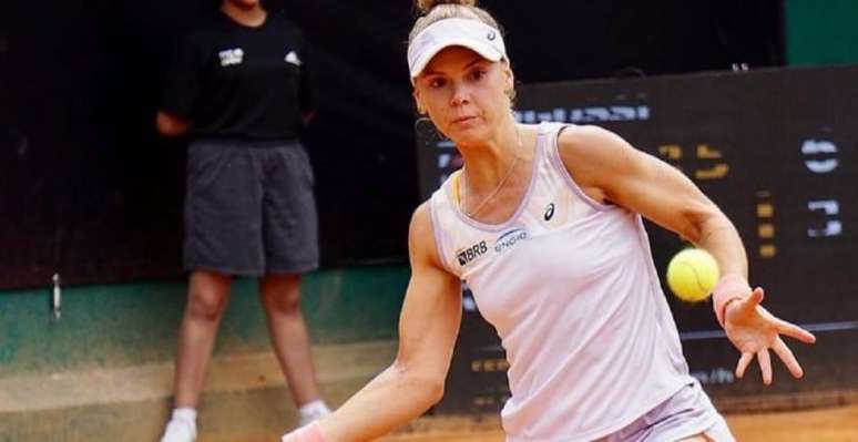 Laura Pigossi inicia pré-temporada e define primeiros torneios de 2024 -  Tenis News