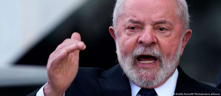 Lula’s disapproval equals Bolsonaro’s in first three months in government, research shows