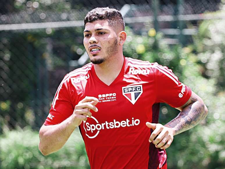 Em busca do 1º gol pelo São Paulo, Erison pode ganhar oportunidade na Sul-Americana