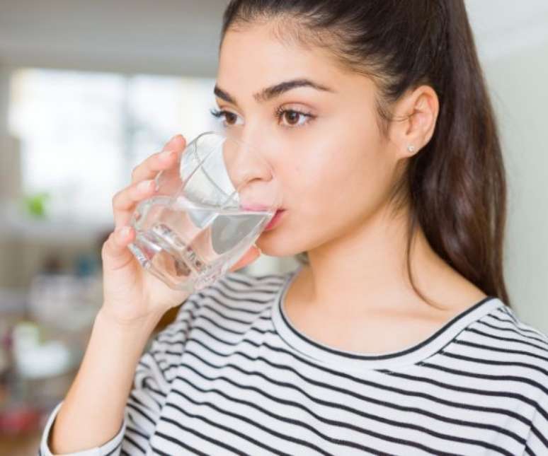 Hidratar-se &eacute; uma das melhores formas de garantir uma melhor imunidade &ndash; Shutterstock