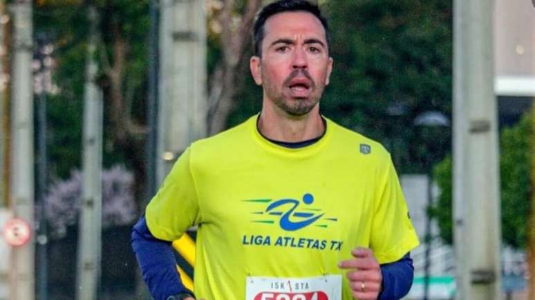 Fundador da Liga Nacional de Transplantados , Ramon Lima, em competição de corrida.