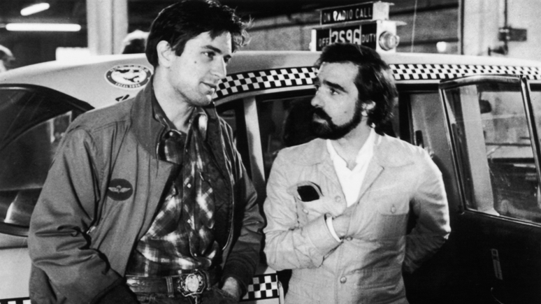 Robert De Niro e Martin Scorsese nos bastidores de Taxi Driver.