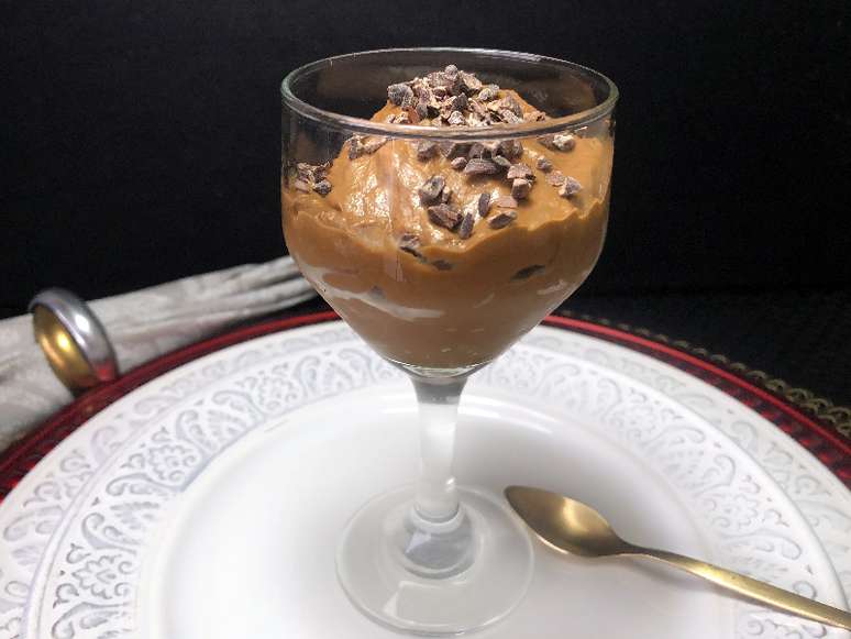 Creme de Abacate com Cacau ou Chocolate