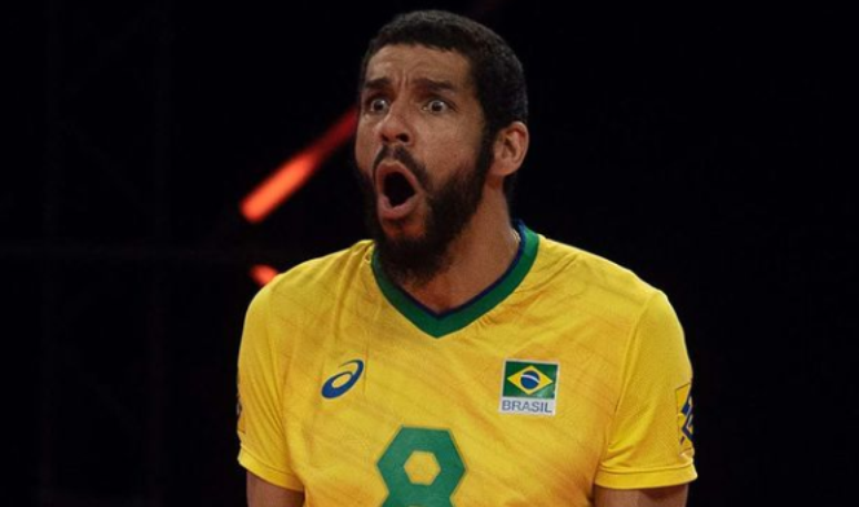 Jogador de vôlei faz enquete sobre tiro na cara de Lula