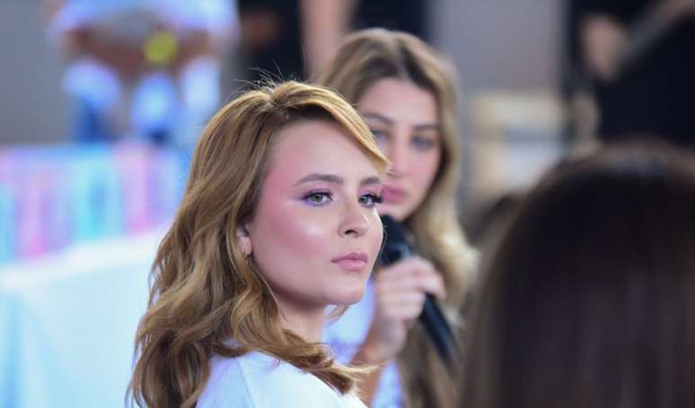 What happened to Larissa Manoela?  Why did the actress file a complaint and make a complaint to the police station?