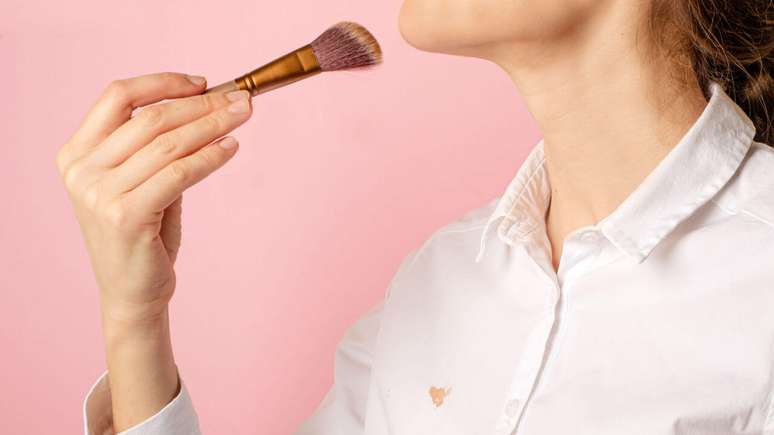 Esses nativos n&atilde;o saem de casa sem investir em uma boa produ&ccedil;&atilde;o. Veja os truques de maquiagem favoritos do signo de Le&atilde;o! -