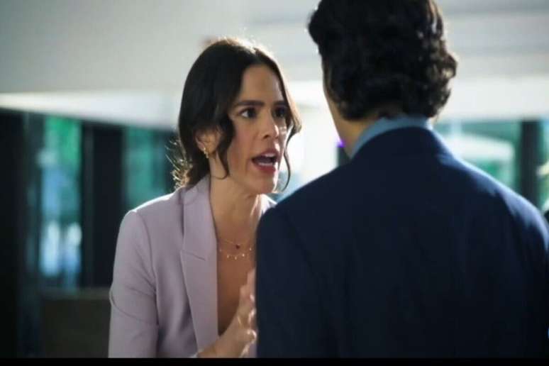 Bruna Marquezine &eacute; co-protagonista no filme &lsquo;Besouro Azul&rsquo; 