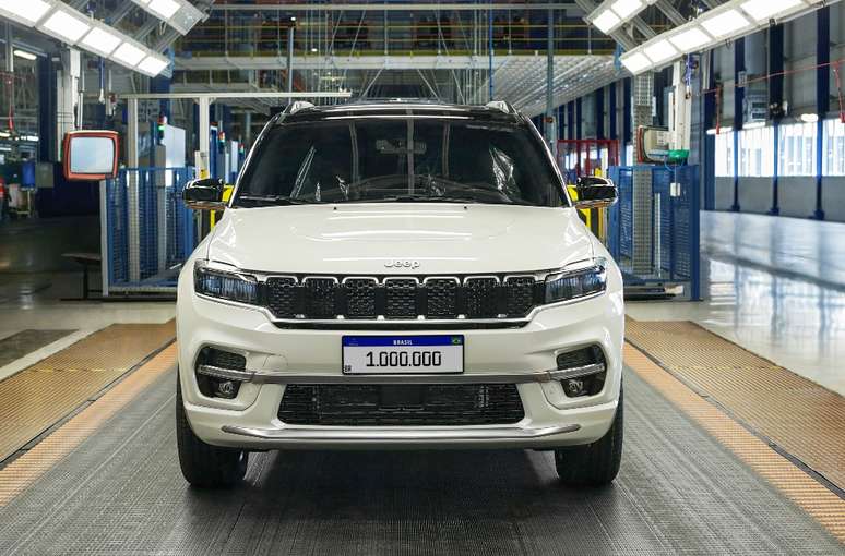 Jeep celebra 1 milh&atilde;o de ve&iacute;culos produzidos em Goiana (PE).