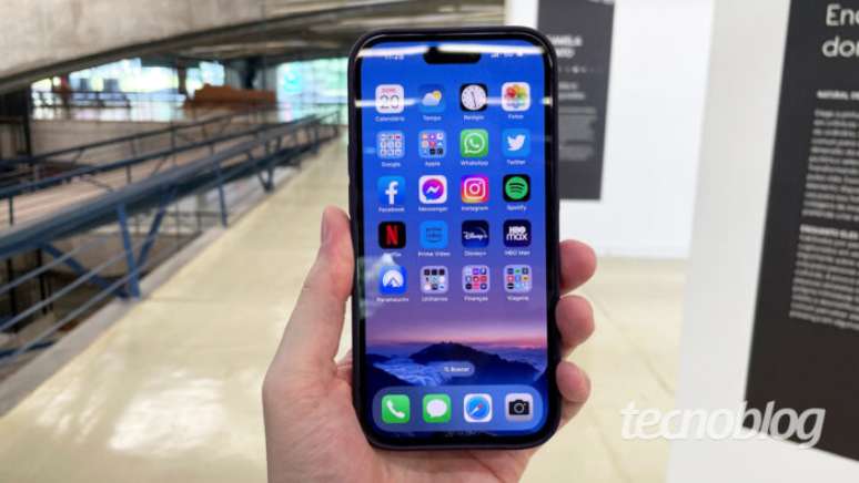 iPhone 14 Pro has a rate of up to 120 Hz 