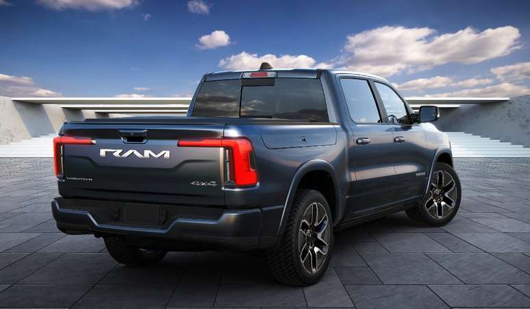 Ram 1500 REV vai chegar ao mercado americano em 2024 com autonomia para até 800 km.