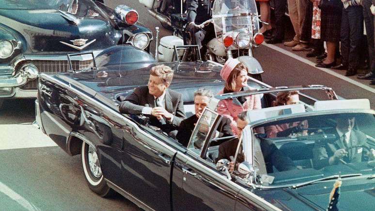 O presidente John F. Kennedy, tio do democrata, foi baleado em Dallas em 1963