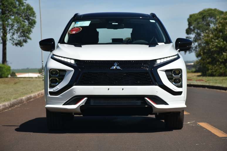 Mitsubishi confirma nova L200 Triton Sport Savana e Eclipse Cross Sport no Brasil.