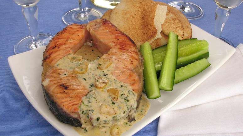 Salmon in Syrian sauce