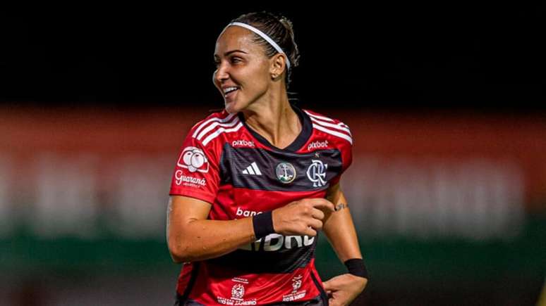 Com show de Darlene, Flamengo vence o Fluminense e é campeão da Copa Rio Feminina