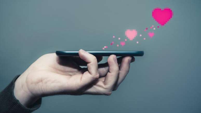 Uso de emojis de cora&ccedil;&atilde;o foi um dos padr&otilde;es encontrados pelos especialistas