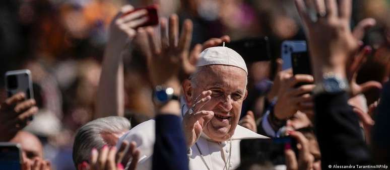 The Pope asks for “help” from the Ukrainians and “light” from the Russians at Easter