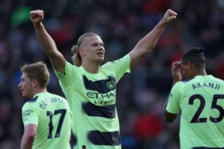 Haaland é a grande arma do Manchester City (ADRIAN DENNIS / AFP)