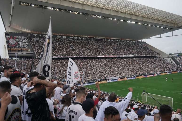 Corinthians inicia venda de ingressos para final do Brasileirão Feminino;  veja preços - Lance!