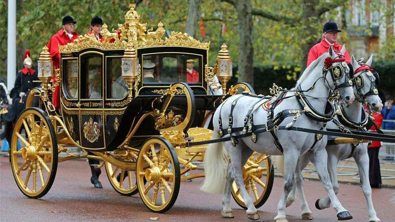 A carruagem do Jubileu de Diamante, vista aqui em uma foto de 2019, será usada para levar o rei para a cerimônia de coroação