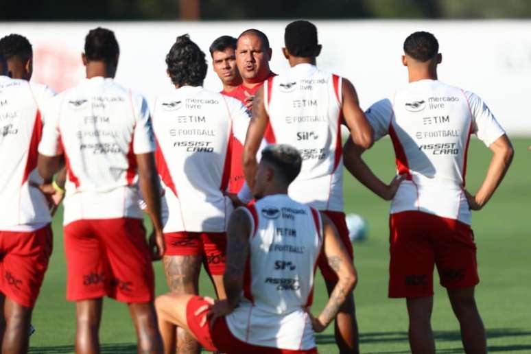 Flamengo Jogadores 2023: Elenco Profissional