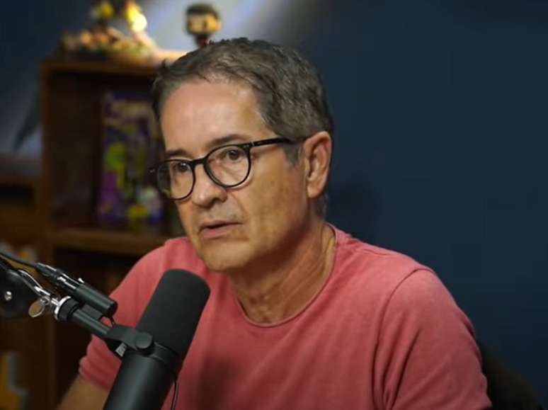 Essa não foi a única vez que Carlos Tramontina participou de podcasts depois de sua saída da Globo. O jornalista também falou no Ticaracaticast e Inteligência Ltda, por exemplo.