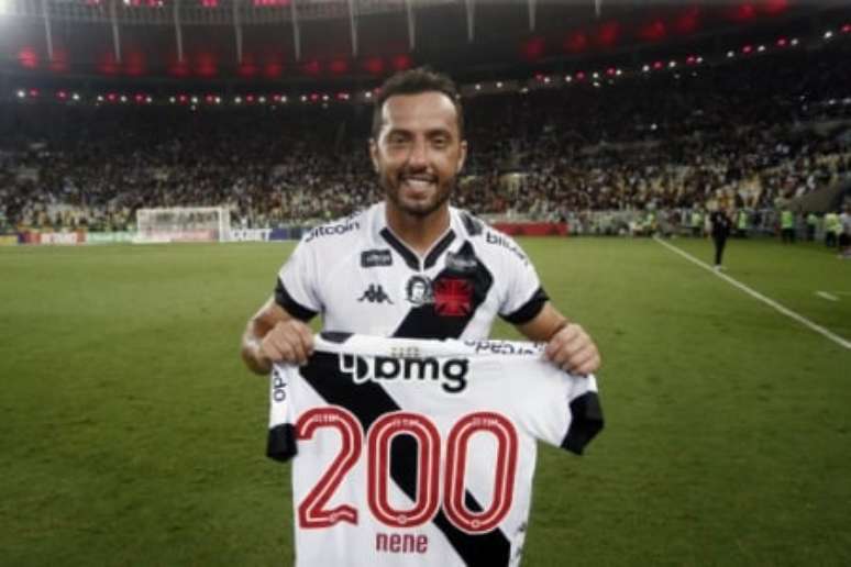 Nenê disputou 203 partidas, com 63 gols e 50 assistências com a camisa do Vasco (Daniel Ramalho/Vasco)