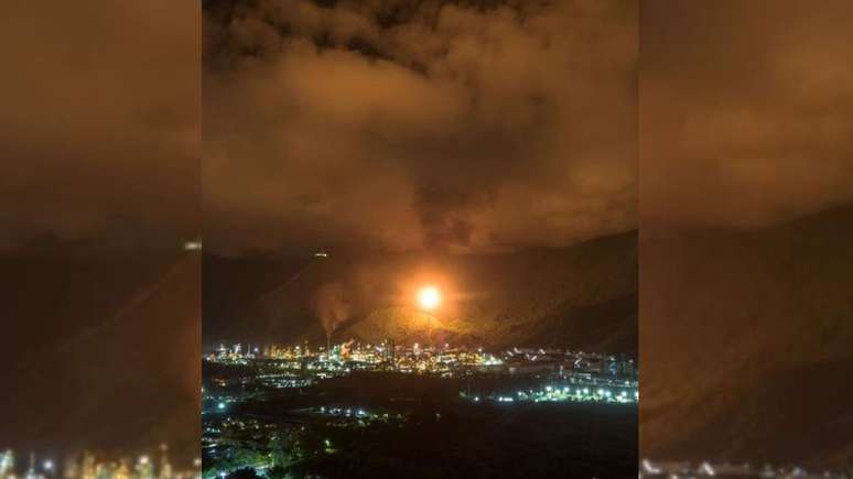 Muitas pessoas que moram em Santos, São Vicente e até Praia Grande ficaram apreensivas com a chamada “TOCHA DE FOGO”