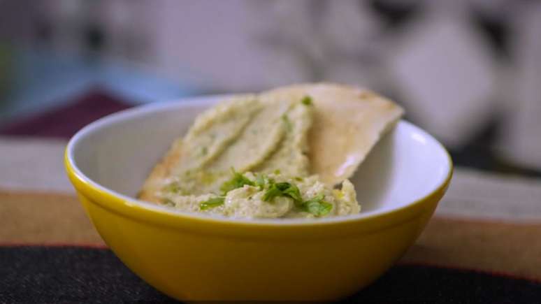 Maionese vegana de quinoa, cremosa e sem nada de origem animal